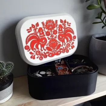 Népi motívumos ékszerdoboz