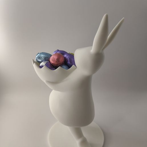 Minimalista Húsvéti Nyuszi Tál Csokitojásokhoz