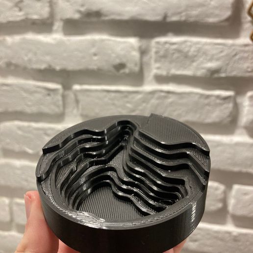 3D nyomtatott hamutartó